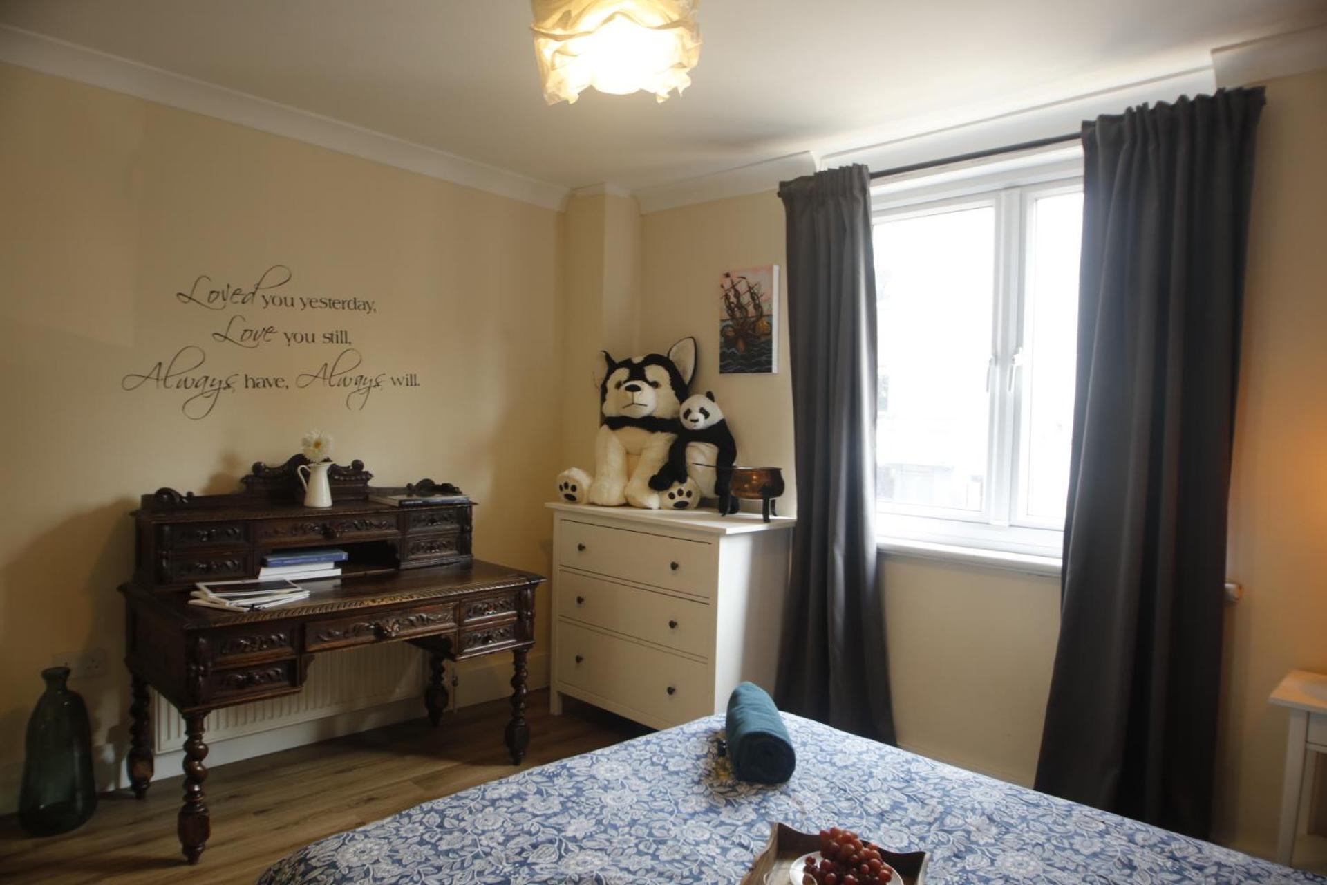 Cosy Camden 2 Bedroom Apartment With Terrace ลอนดอน ภายนอก รูปภาพ